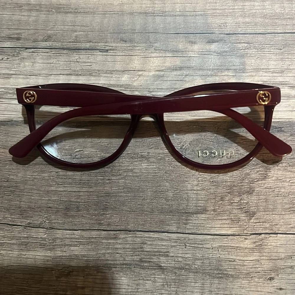 Authentic Gucci Eyeglass Frame GG0310O - Picture 3 of 5